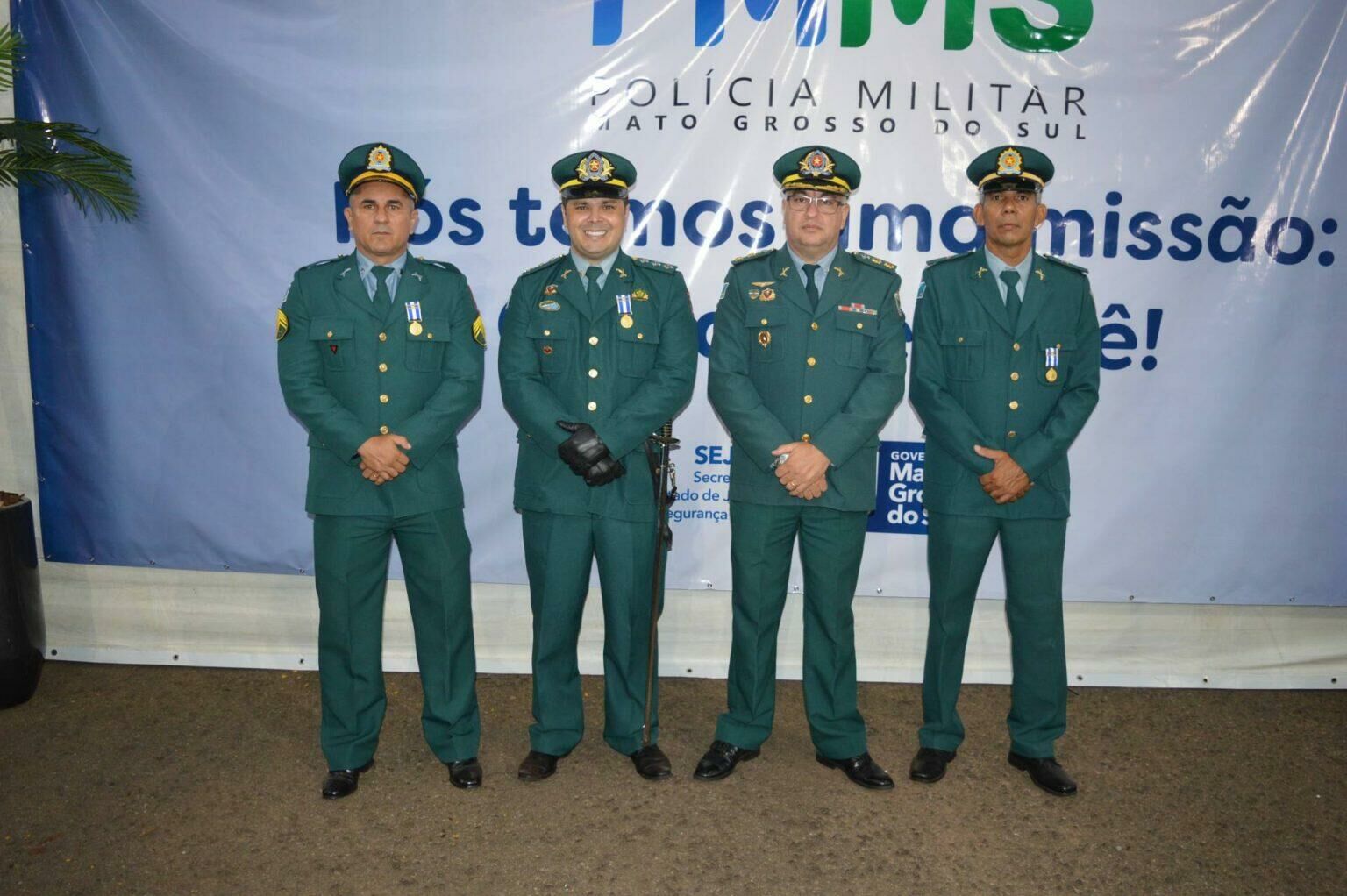 Imagem de compartilhamento para o artigo Militares do 5° BPM e comandante do 47 BI de Coxim recebem Medalha Tiradentes em MS da MS Todo dia